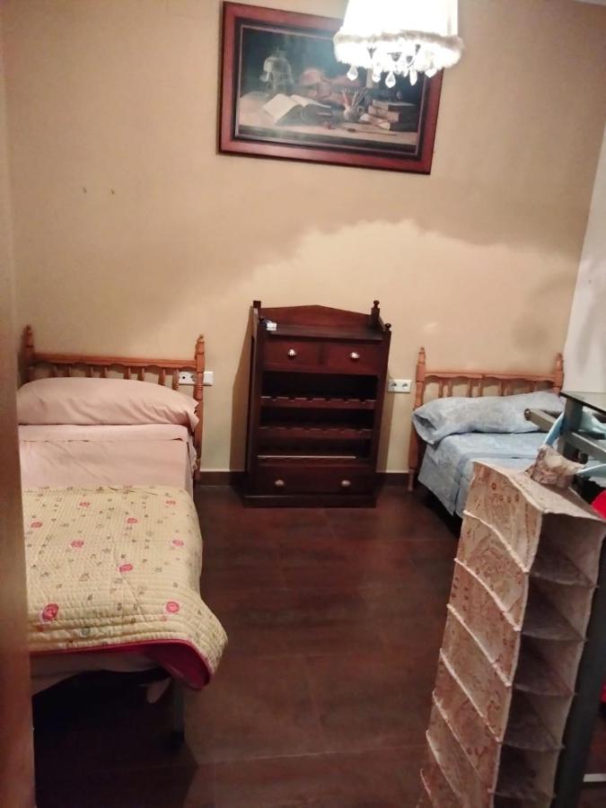 Apartamento En Pleno Centro De Marchena 3 Dormitorios 3 Banos Privados Exterior foto