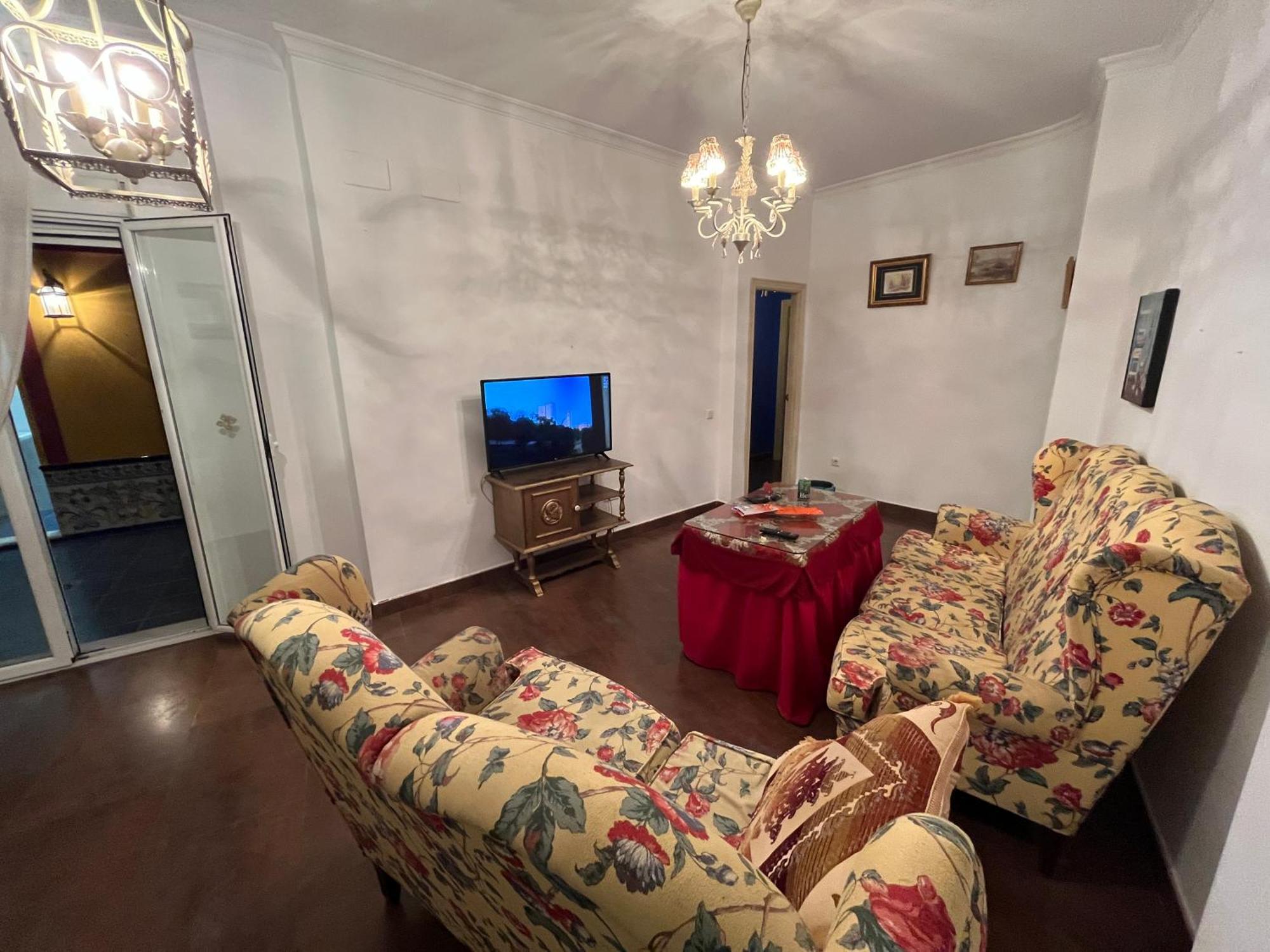 Apartamento En Pleno Centro De Marchena 3 Dormitorios 3 Banos Privados Exterior foto
