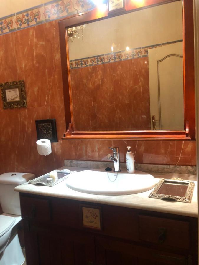 Apartamento En Pleno Centro De Marchena 3 Dormitorios 3 Banos Privados Exterior foto